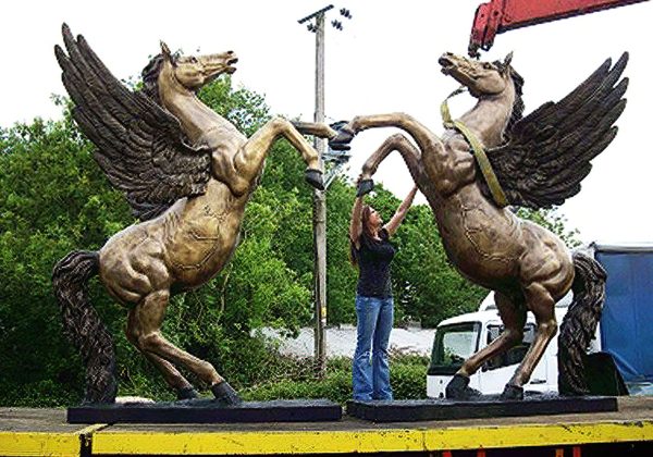 Hollow Cast Bronze Pegasus Winged Horse : The Spirit of Freedom : Escar UK Bronze-2