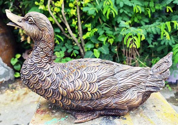 Bronze Daffy & Dewey Ducks : Dewey-6 : Escar UK Bronze