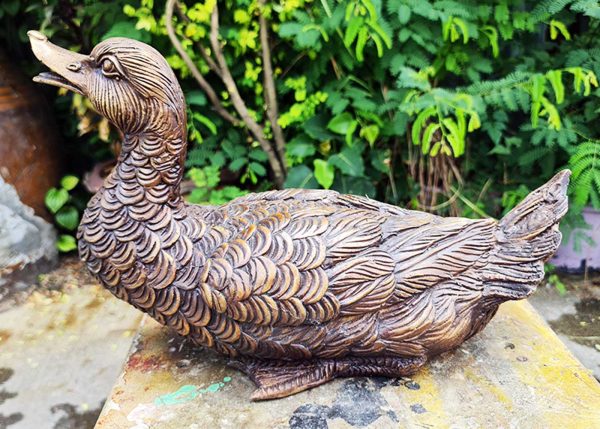 Bronze Daffy & Dewey Ducks : Dewey-6 : Escar UK Bronze