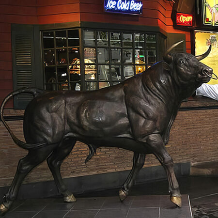 Hollow Cast Bronze Bull : Bully : Bully's Pub : Bangkok : Commission