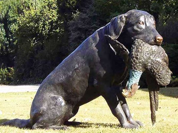 Bronze Labrador Fetch Retrieving a Pheasant-1 : Escar UK Bronze