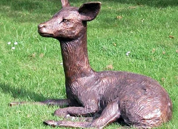 Bronze Fallow Deer Fawn Lying Down-1 : Escar UK Bronze