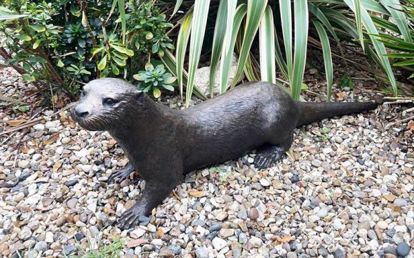 Bronze Single British Otter : Escar UK Bronze-2