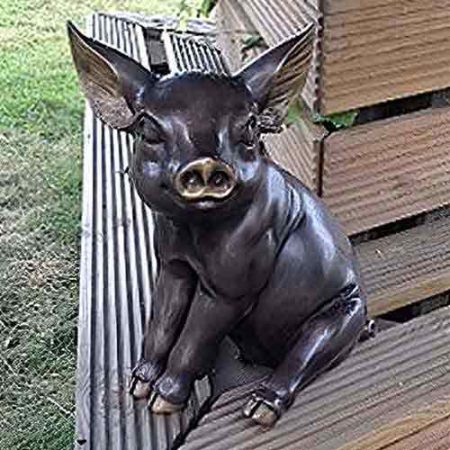 Bronze Pig :Sweety Pie Pig : Escar UK Bronze