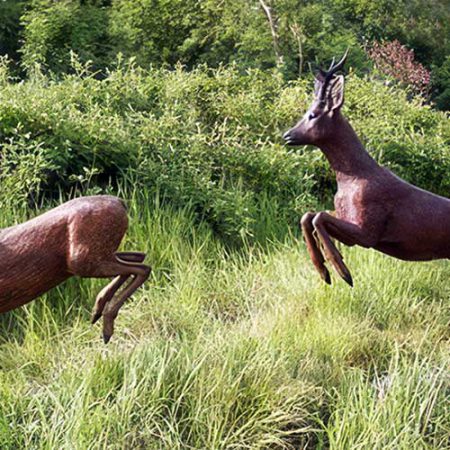 Bronze Roe Deer : The Chase : Escar UK Bronze