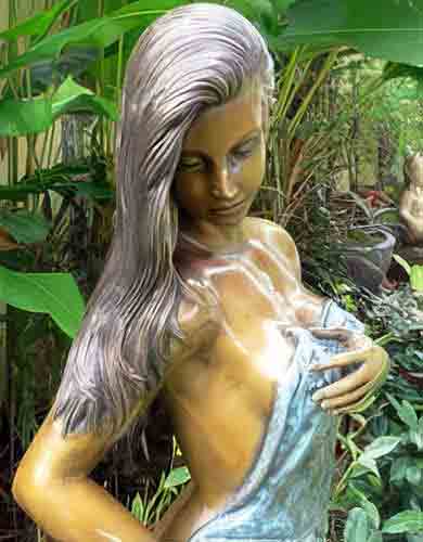 Bronze Figure : Posing Sarah : Large-1 : Escar UK Bronze