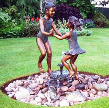 Bronze Figures : Dancing Duo Water Feature : Escar UK Bronze