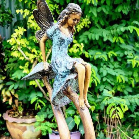 Bronze Fairy : Twinkle Sitting on a Mushroom : Escar UK Bronze