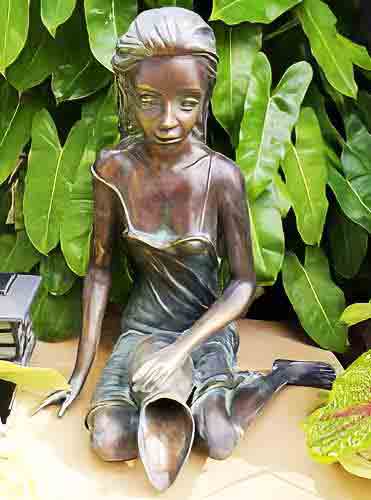 Bronze Figure Daisy with a Jug : Small : Green-3 : Escar UK Bronze