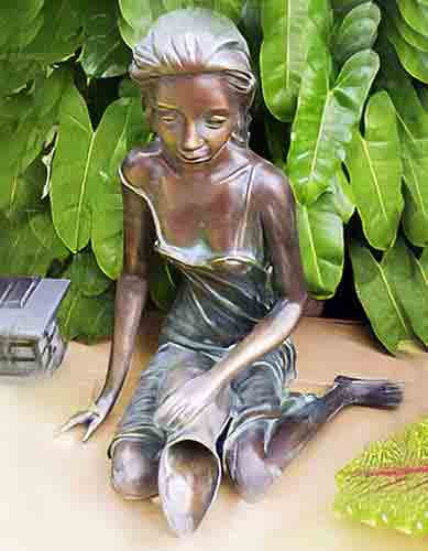 Bronze Figure Daisy with a Jug : Small : Green-4 : Escar UK Bronze
