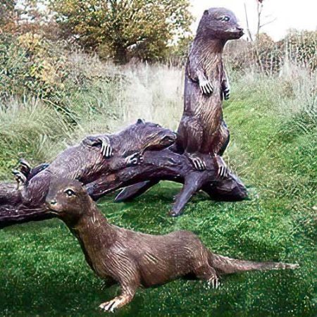 Bronze Otters : Two on a Log : Escar UK Bronze