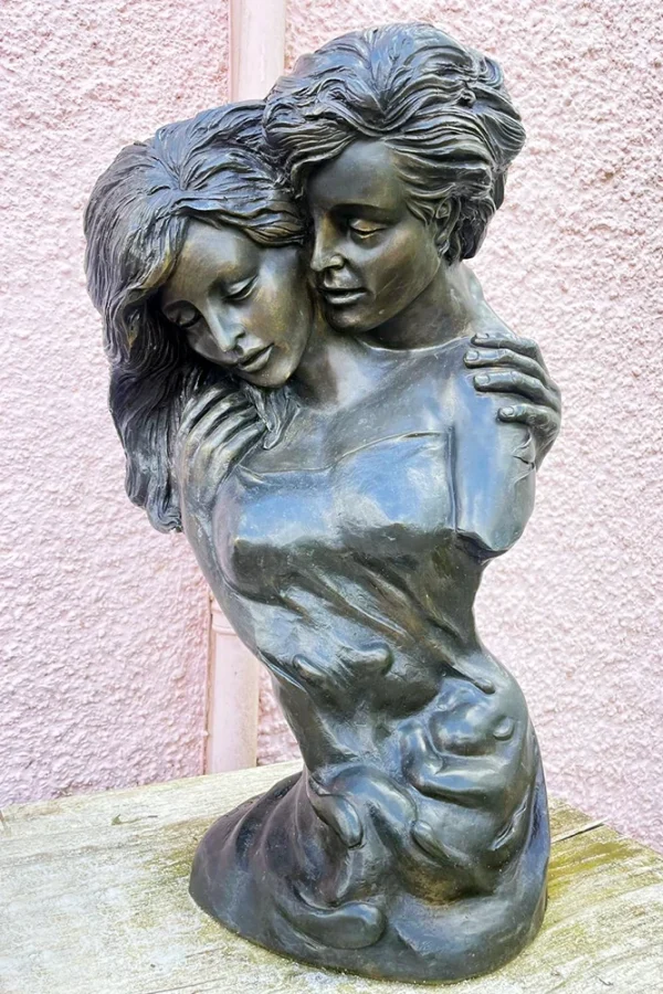 Hollow Cast Bronze Art : Boy and Girl : Love Sculpture-2