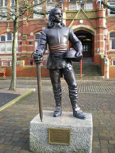 Bronze Commissioned Statue : Lt Col Robert Duckenfield