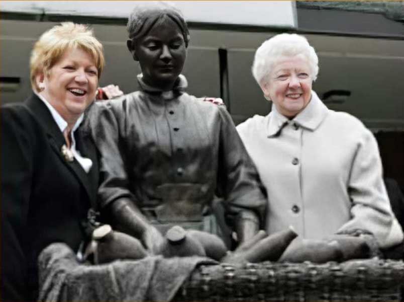 Bronze Commissioned Statue : The Mosley Mill Girl : The Unveiling