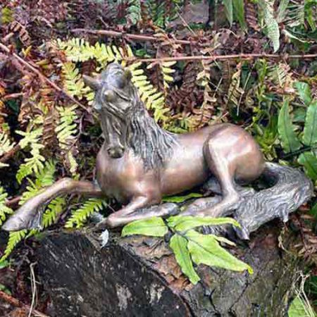 Bronze Unicorn Lying Down : Escar UK Bronze