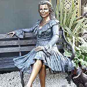 Bronze Figure : Lady Anne on a Bench : Escar uk Bronze