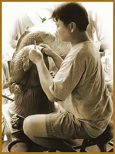 Chasing the Positive-Wax Model : Escar UK Bronze