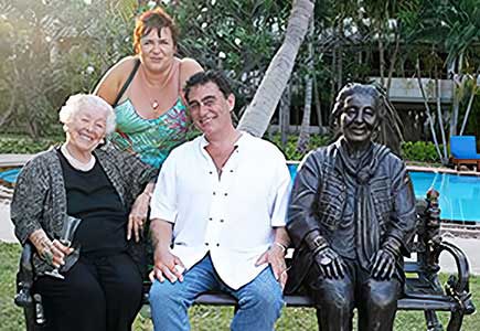 Bronze-Commissioned 'Connie' Heinecke Statue with her and John & Joy Cox : Escar UK Bronze